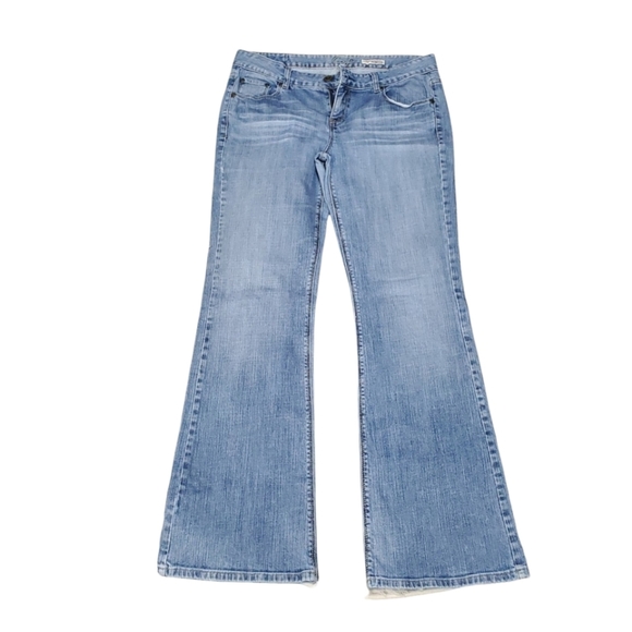 Chip & Pepper Light wash Flare Jeans.  Size 13 - Picture 1 of 7